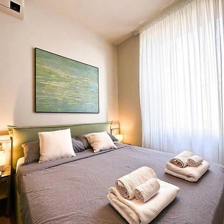 Ferienwohnung Overlooking The Porto Antico Of Genua Exterior foto